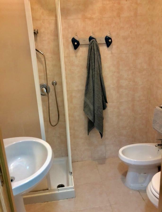 La Petite Maison Daire Nettuno Dış mekan fotoğraf
