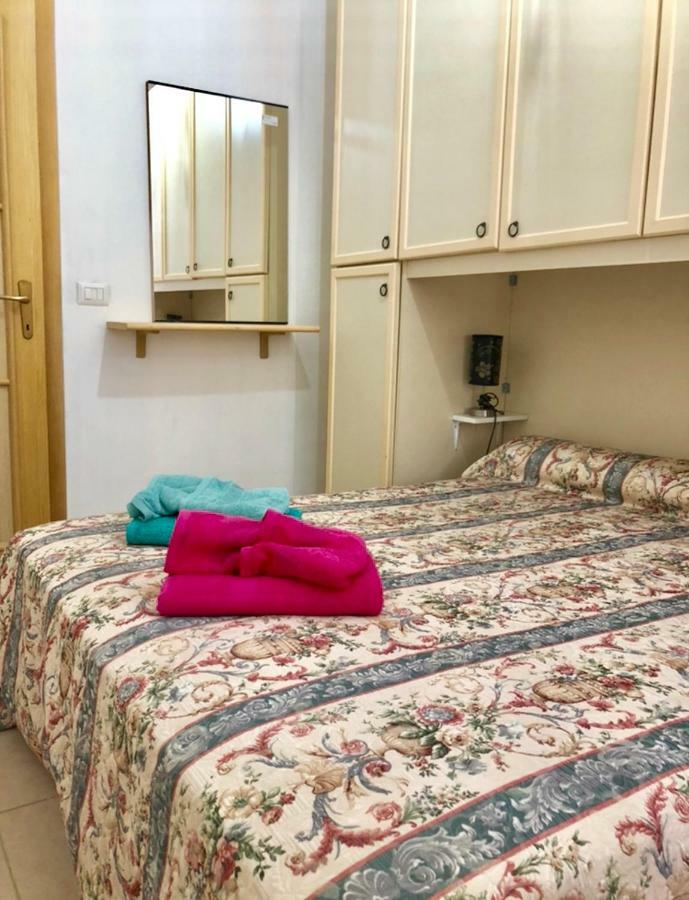 La Petite Maison Daire Nettuno Dış mekan fotoğraf